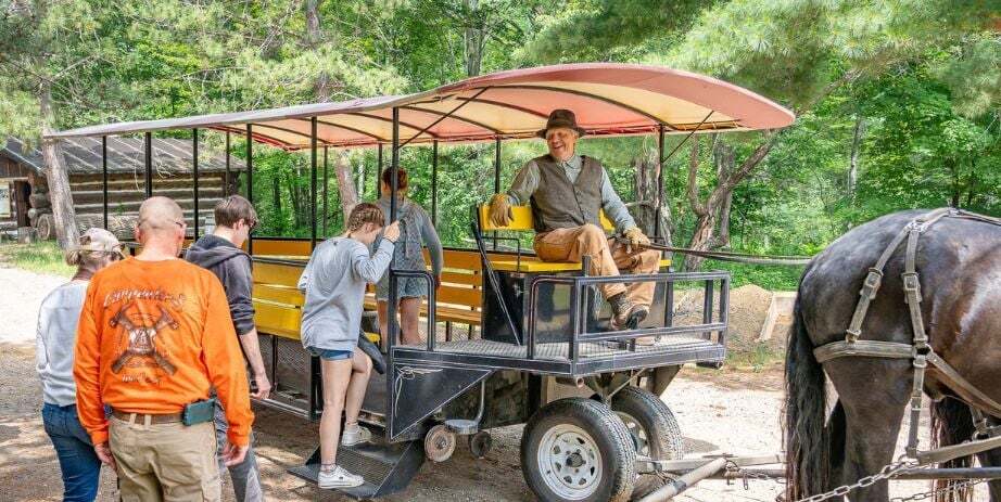 25_fhc_greatnorthern_calendar