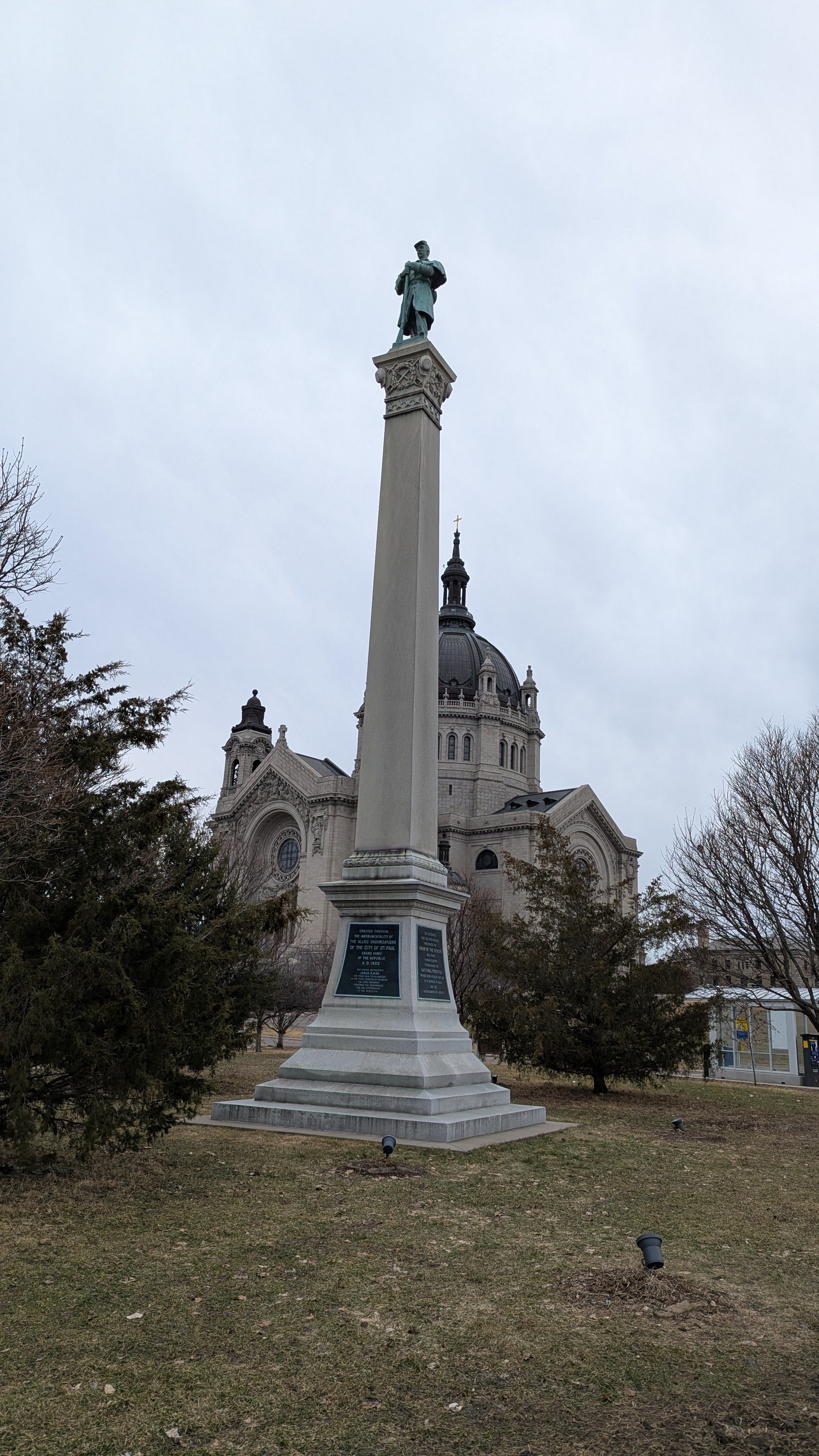 Full view of the eastern and northern sides of the memorial.