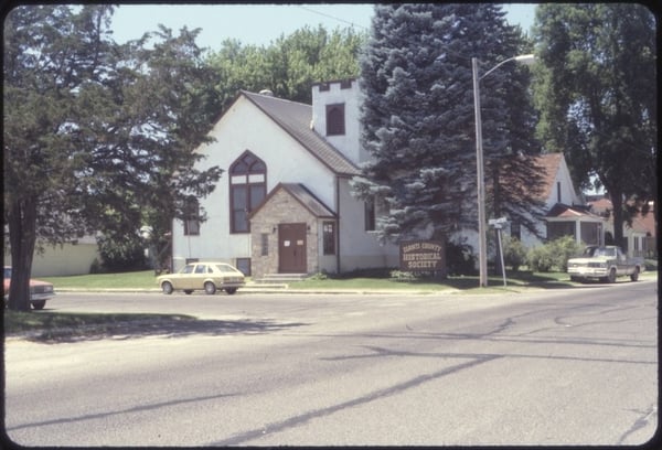 Isanti Co. Historical So., Braham, Hubbard County-May 82