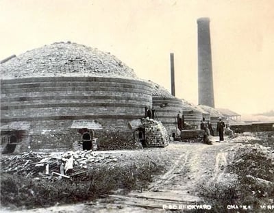 Riedele-Caspar beehive kilns and chimneys, circa 1920