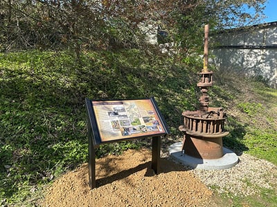 Turbine and sign