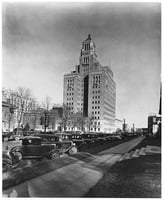 Black and white photograph of Mayo Clinic, Rochester, 1915.