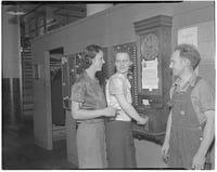 Dorothy Gellerman and Ruth Catherwood