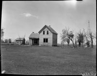 Farm abandoned after years of drought