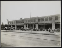 Black and white photograph of Oliver Farm Equipment, 3310 Como Avenue, Minneapolis, 1934.