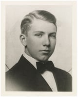 Black and white portrait of Floyd B. Olson, c.1909