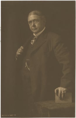 Black and white photograph of Stephen Arnold Douglas Volk, 1908.