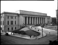 Black and white photograph of the St. Paul Union Deport, c.1925.