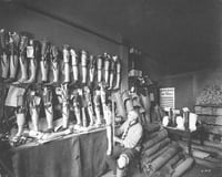 Black and white photograph of the interior of the Artificial Limb Company, Minneapolis, 1918.