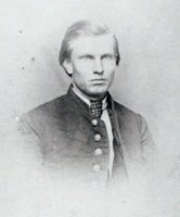 Black and white photograph of Luman O. Tanner, private, Second Company of Minnesota Sharpshooters, c.1862.