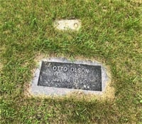 Headstone at Anoka State Hospital cemetery (2)