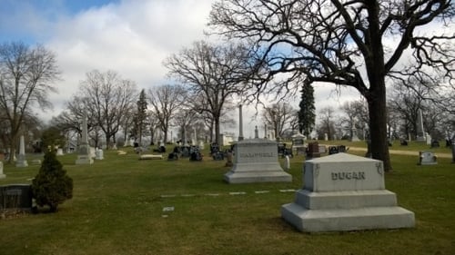 Color image of Oakland Cemetery, St. Paul