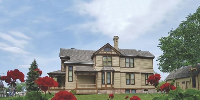 Free Admission Day: Comstock House.