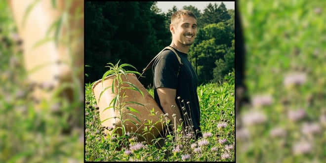 Wild Rice Winnowing with Derek Nicholas of Wiisinig.