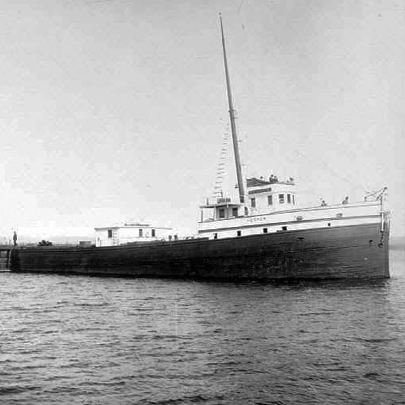 Learn more about the Hesper shipwreck on the Great Lakes.