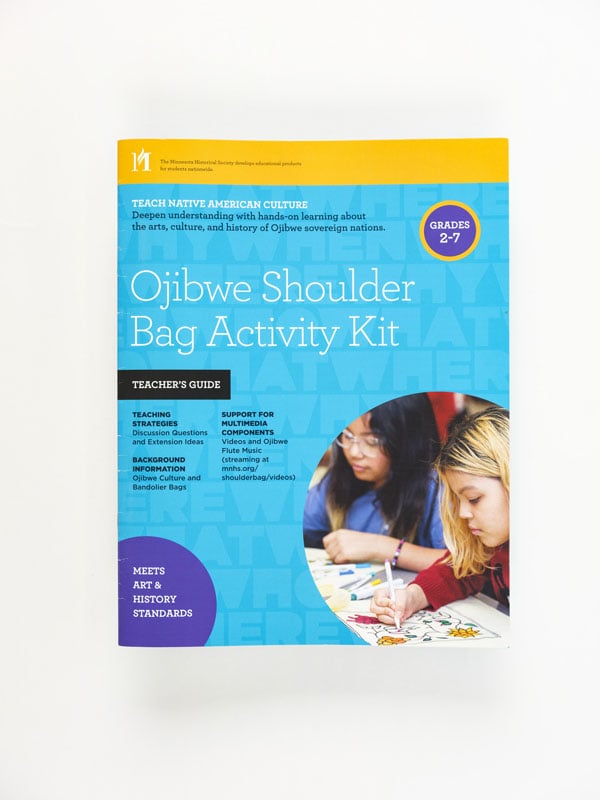 mnhs_shoulder-bag-kit_teachers-guide_7823