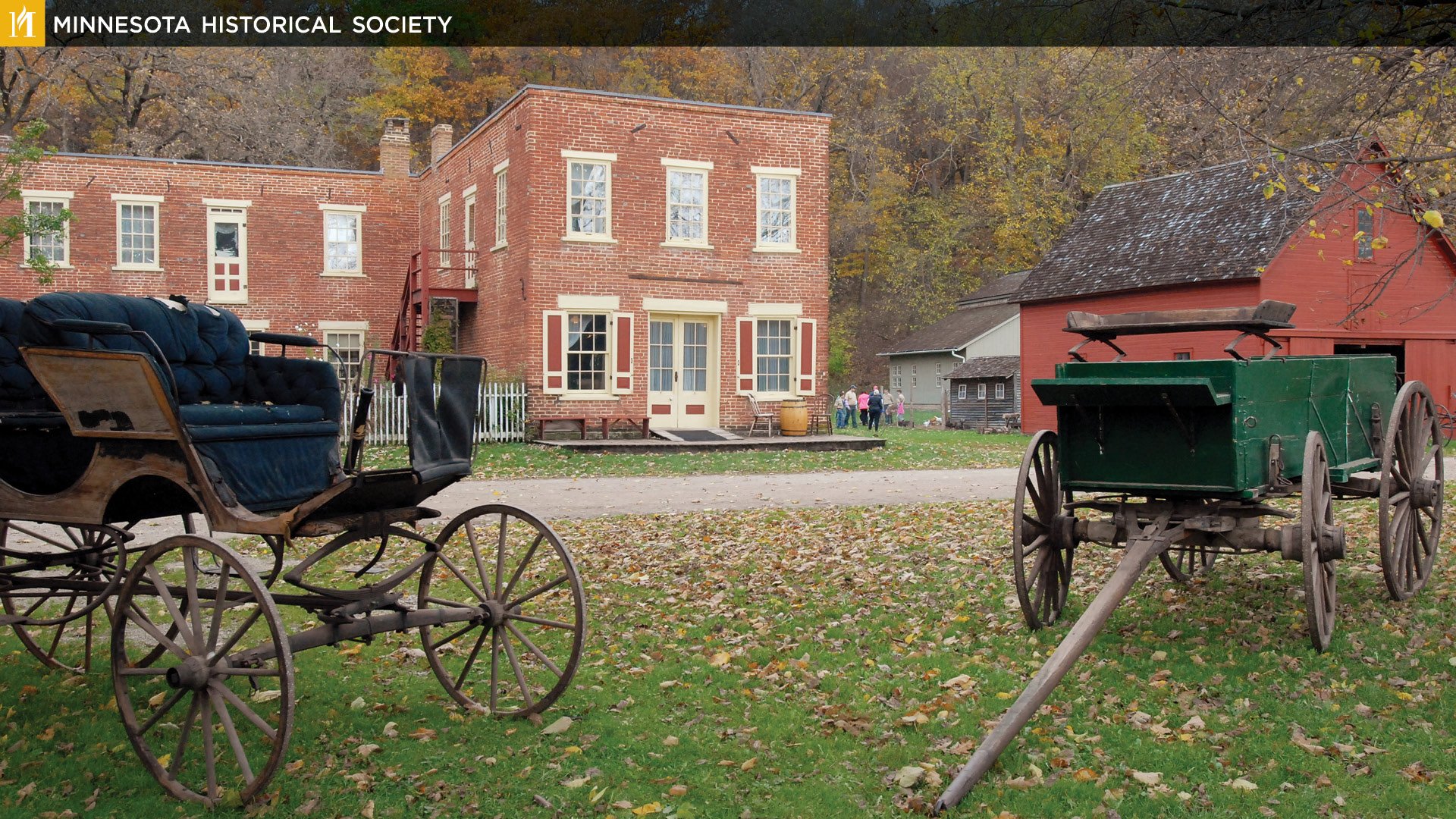 mnhs_zoom_backgrounds_hfv