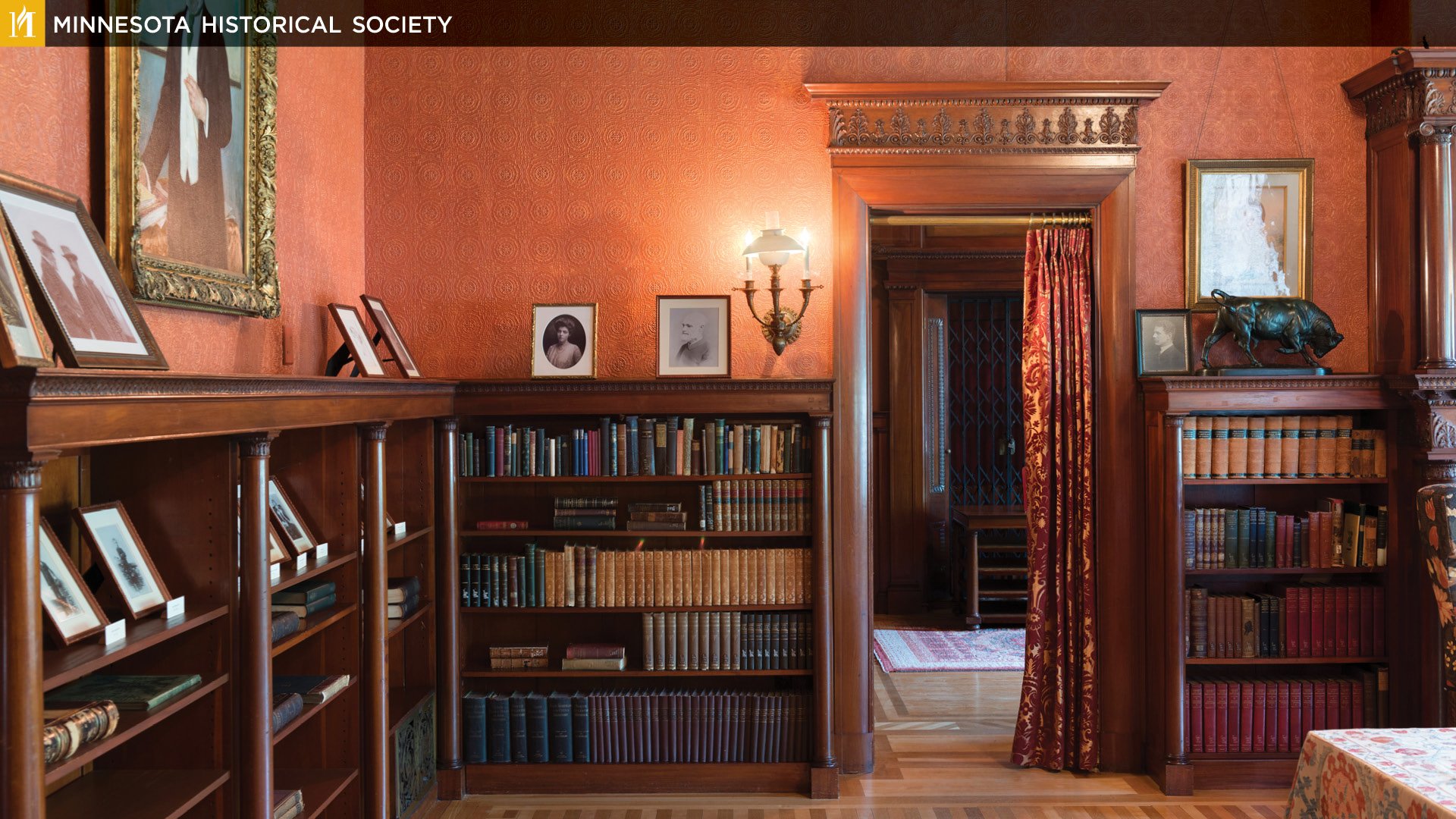 mnhs_zoom_backgrounds_jjh