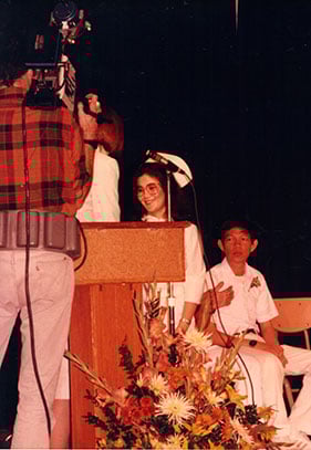 phoua-yang-graduating-w-lpn