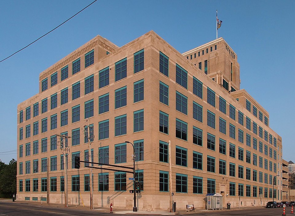 Strutwear Knitting Company building