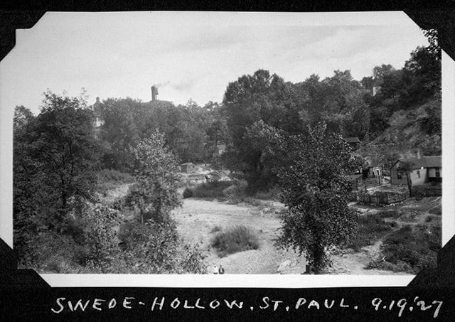 Black and white photograph of Swede Hollow, c.1927.