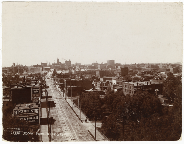 Black and white photograph looking north along Wabasha, the Flats, 1904