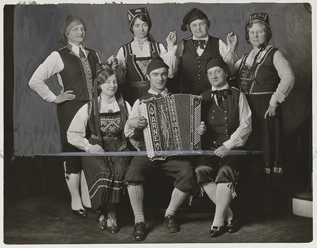 Norwegian American dancers