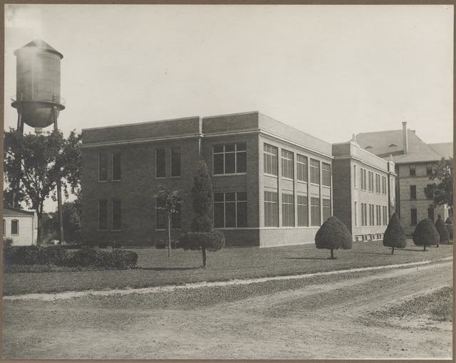 Buildings of the Anoka State Hospital, ca. 1910.