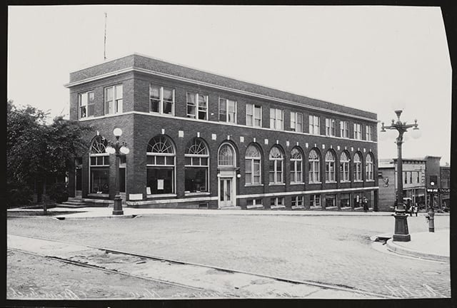 Black and white photograph of the Italian American Hall, Eveleth, 1920.