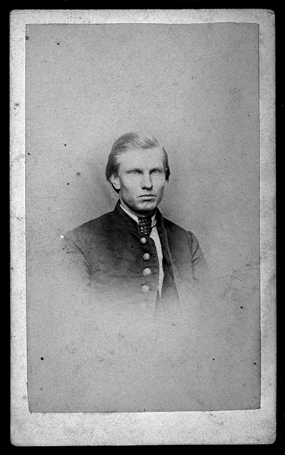 Black and white photograph of Luman O. Tanner, private, Second Company of Minnesota Sharpshooters, c.1862.