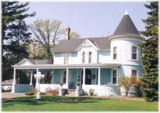 The Ticknor House, which has been the Ticknor Hill Bed & Breakfast since 1996. This front façade has remained largely unchanged since the 1901 renovations to the home by the Ticknor family. Photographer and date unknown, but post-1996. Anoka County Historical Society, object ID# 3000.5.15.