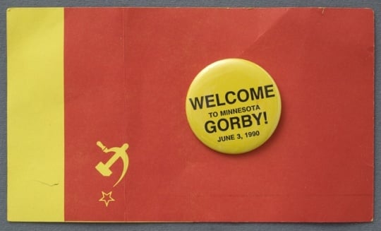 Welcome Gorbachev button and flag