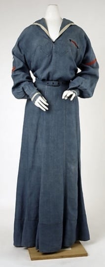 Color image of an informal uniform for Graham Hall students.