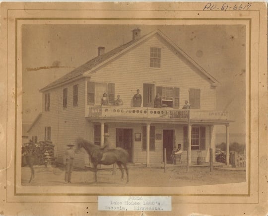 Black and whitep photograph of the Lake House Hotel, c.1880.