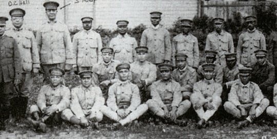 Black and white photograph of men and officers of the Sixteenth Battalion, Minnesota Home Guard, c.1918.