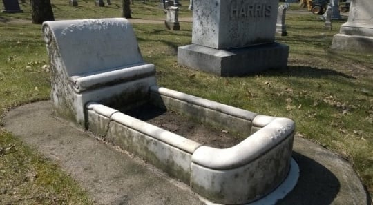 Color image of , 2014.