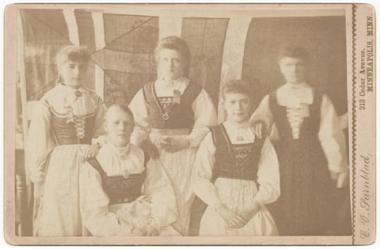 Photograph of women in Norwegian costume