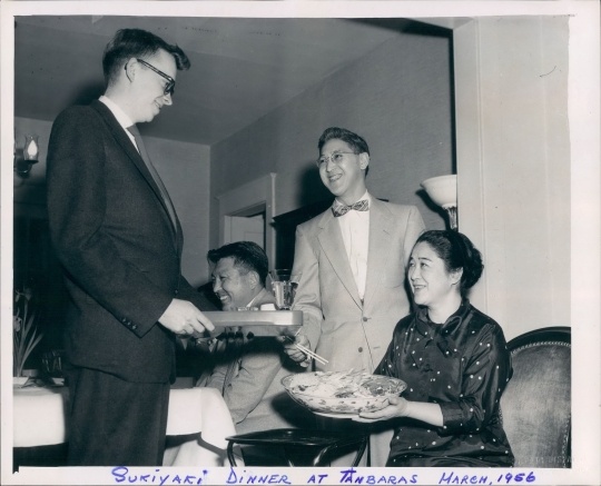 Dinner at the home of Ruth and Earl Tanbara