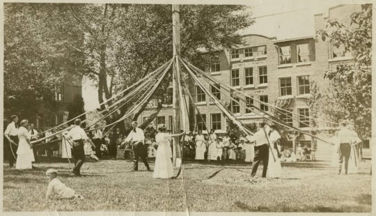 Photograph of May Day Celebration at Macalester, 1915