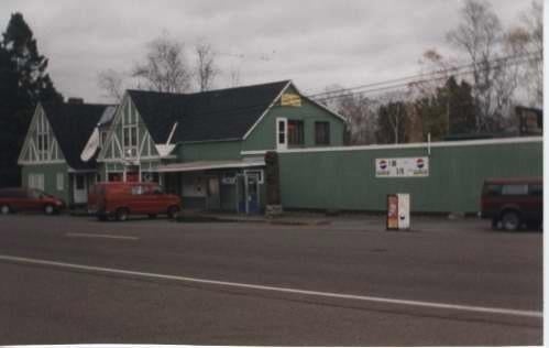 Stickney Inn and Store, ca. 1976 when Jordans operated as Cross River General Store-1