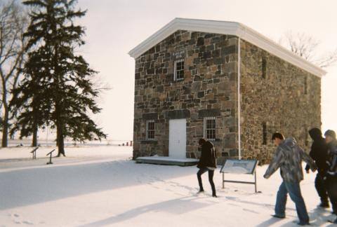 0664983_0664983-R1-024-10A