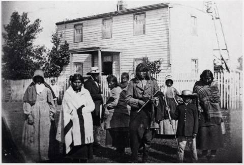 Dakota Indians at Williamson's home