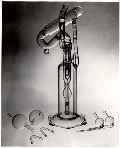 View of the perfusion pump, a device designed to keep organs alive, invented by Charles A. Lindbergh.