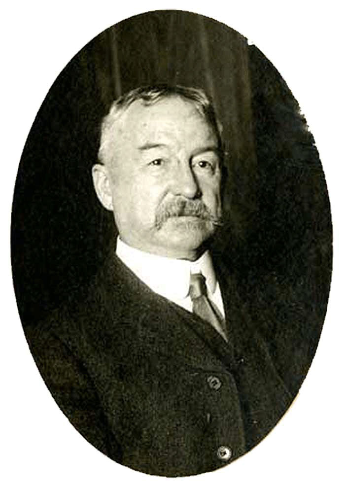 Portrait of Frank Millet, circa 1910.