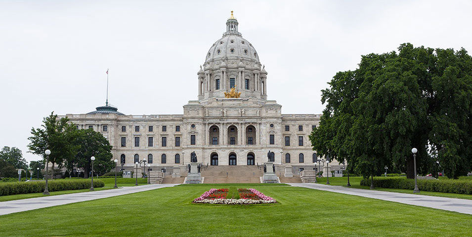 Exterior photo of current Minnesota State Capitol building