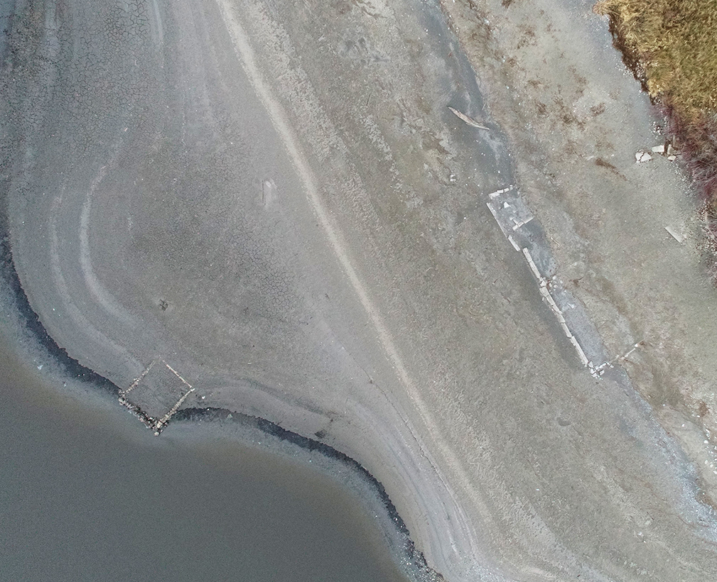 Birds eye view of lake shore.
