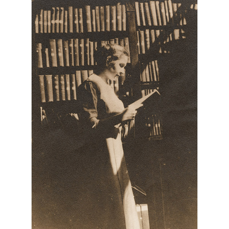 Gratia Countryman, 1910.