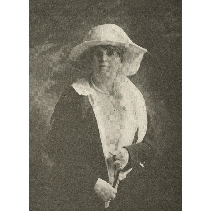 Jenova Martin.