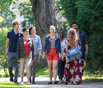 Summit Avenue walking tour.