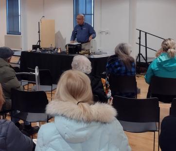 Interpreter leads a talk at Historic Fort Snelling